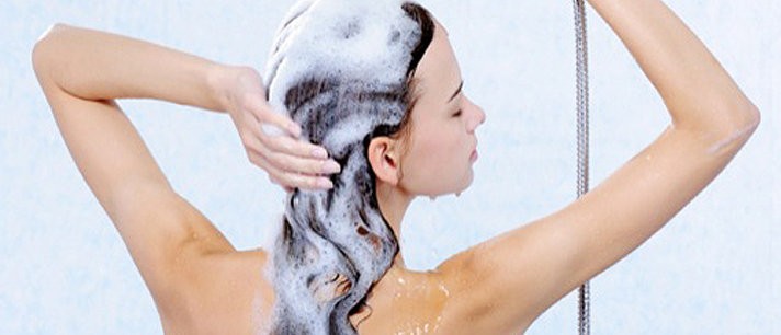 Aprenda a fazer um shampoo de bicarbonato de sódio