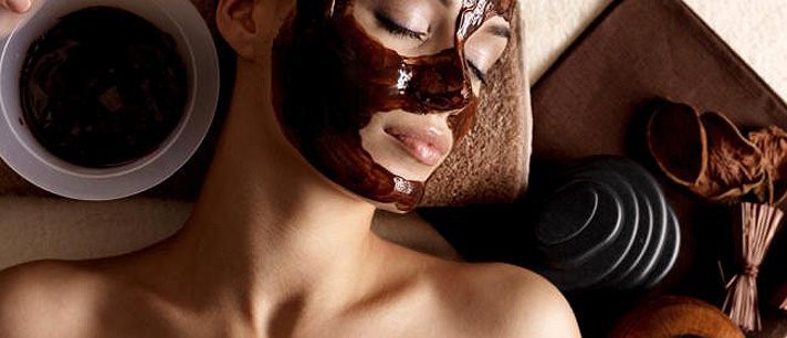 Máscaras faciais de chocolate