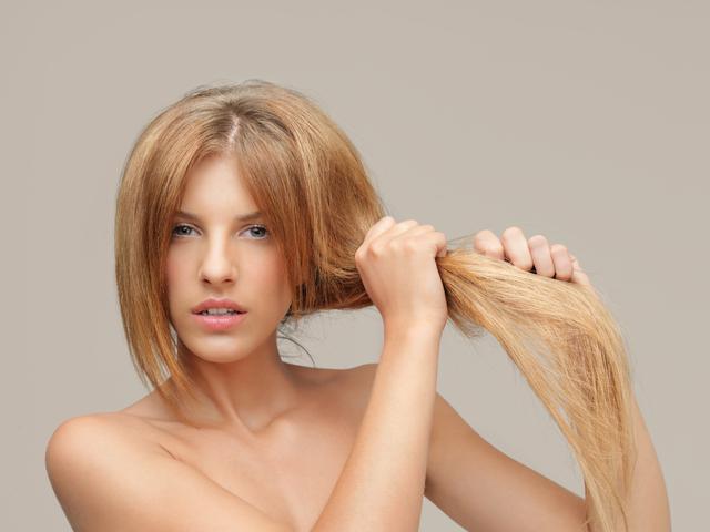 4 produtos de beleza que você deve evitar usar em seu cabelo