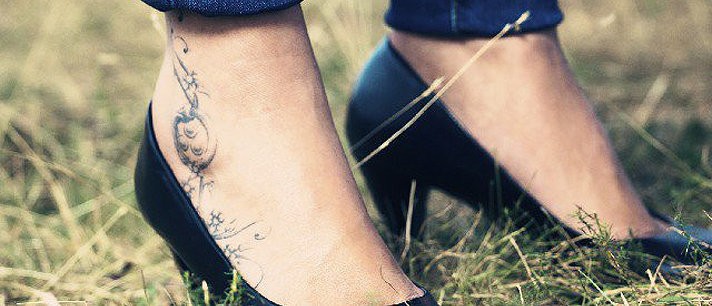 As 10 tatuagens de tornozelo mais charmosas