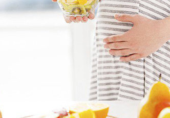 5 nutrientes que você deveria consumir antes e durante sua gravidez