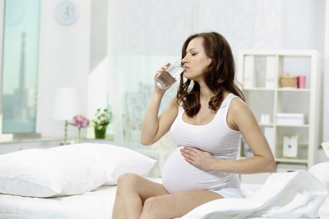 9 maneiras de se livrar dos enjoos matinais na gravidez