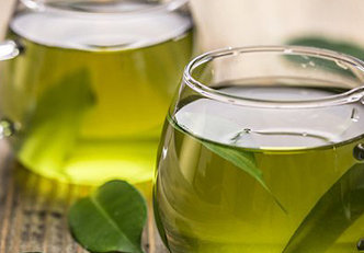 5 benefícios do chá verde para a beleza