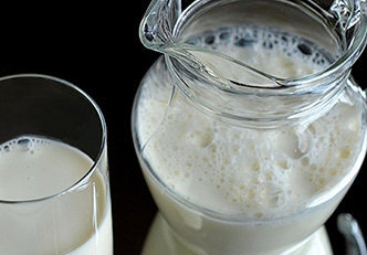 Os melhores benefícios do leite de arroz