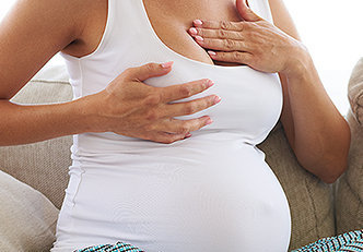 Aprenda como cuidar dos seios na gravidez